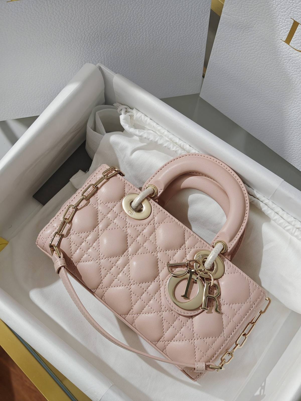 Shebag super replica Lady Dior D Joy pink bag review(2025 July updated)-Bedste kvalitet Fake Louis Vuitton Bag Online Store, Replica designer bag ru