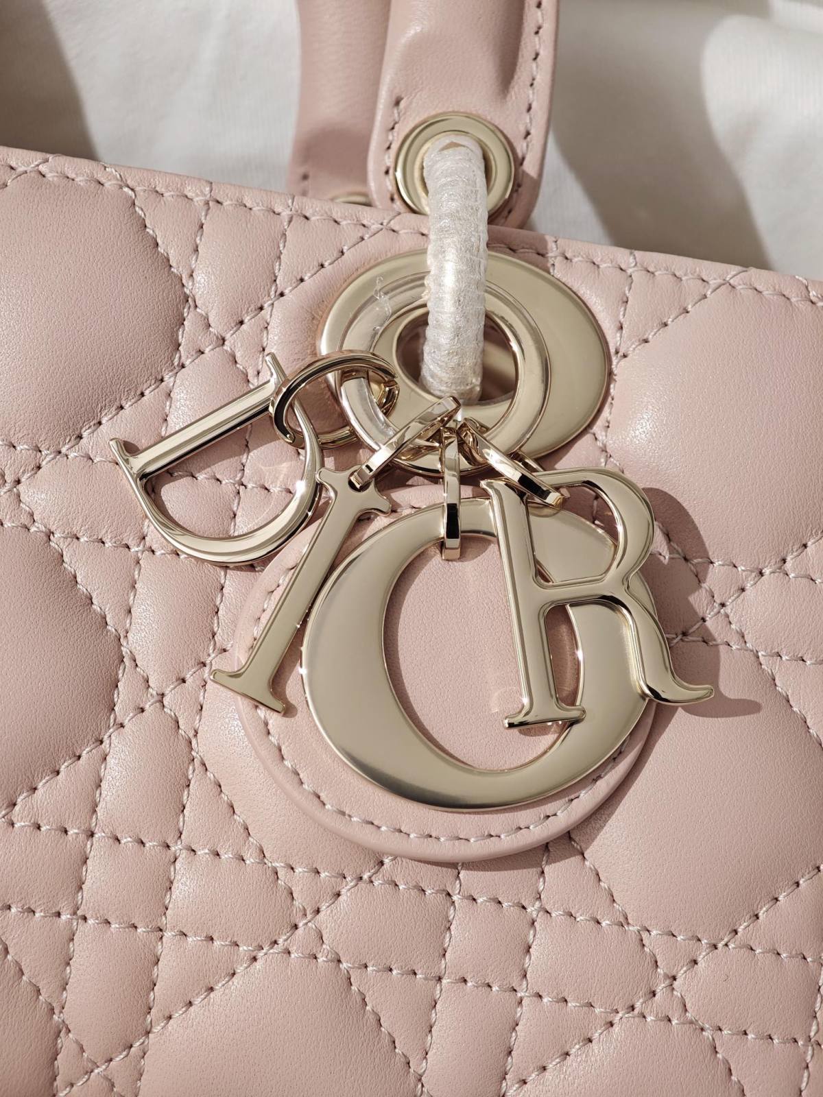 Shebag super replica Lady Dior D Joy pink bag review(2025 July updated)-Bedste kvalitet Fake Louis Vuitton Bag Online Store, Replica designer bag ru