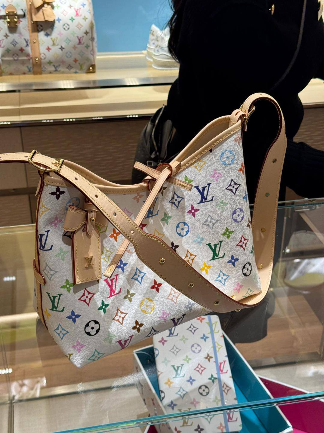 Shebag buys an Authentic Louis Vuitton Carryall white monogram bag(Oct 2025 updated)-بهترين معيار جي جعلي لوئس ويٽون بيگ آن لائين اسٽور، ريپليڪا ڊيزائنر بيگ ru