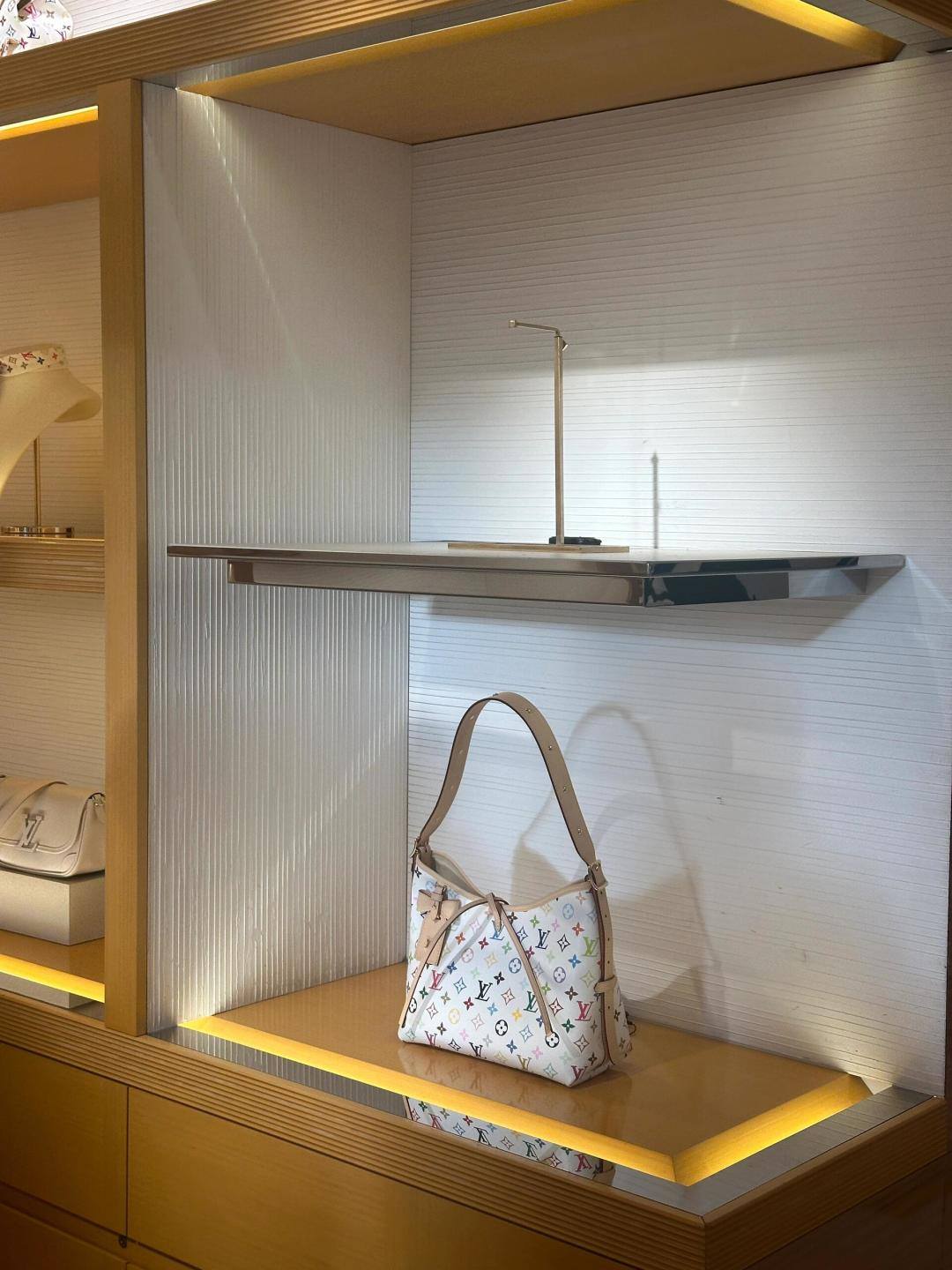 Shebag buys an Authentic Louis Vuitton Carryall white monogram bag(Oct 2025 updated)-بهترين معيار جي جعلي لوئس ويٽون بيگ آن لائين اسٽور، ريپليڪا ڊيزائنر بيگ ru