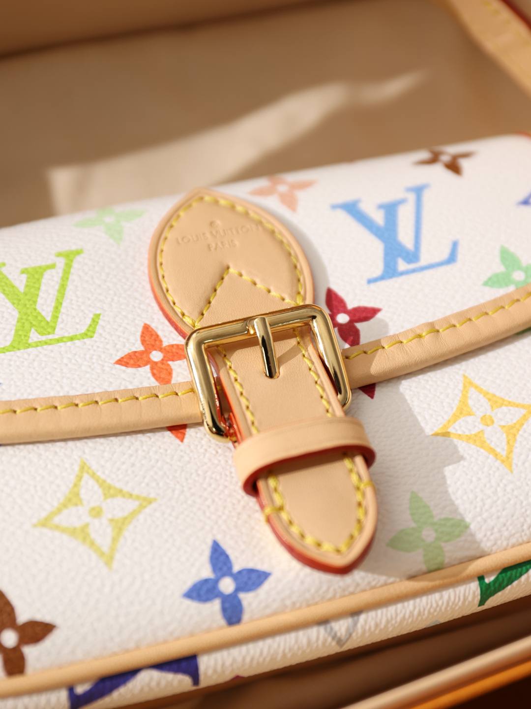 白三彩 Diana-Best Quality Fake Louis Vuitton Bag Online Store, Replica designer bag ru
