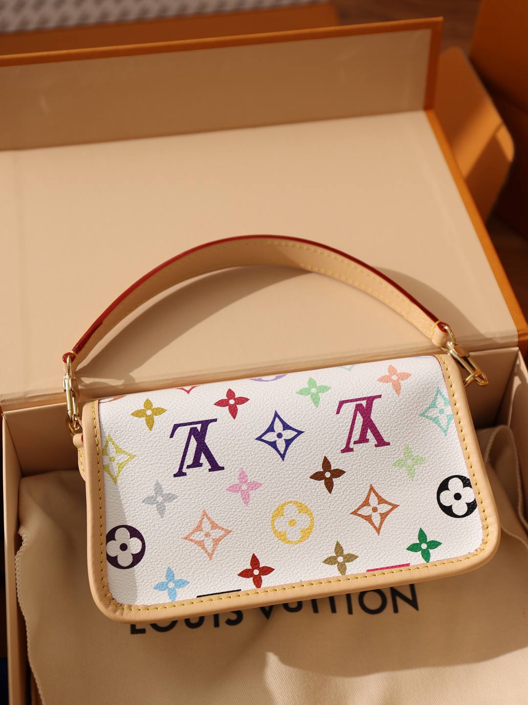 白三彩 Diana-Best Quality Fake Louis Vuitton Bag Online Store, Replica designer bag ru