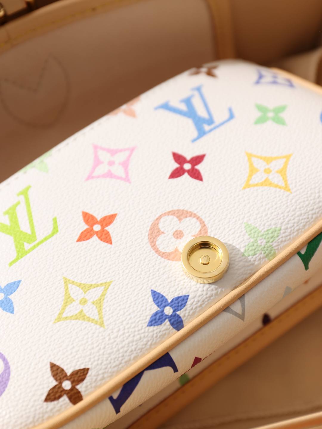白三彩 Diana-Best Quality Fake Louis Vuitton Bag Online Store, Replica designer bag ru
