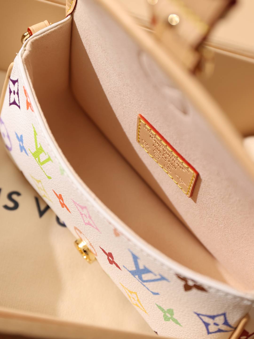 白三彩 Diana-Best Quality Fake Louis Vuitton Bag Online Store, Replica designer bag ru