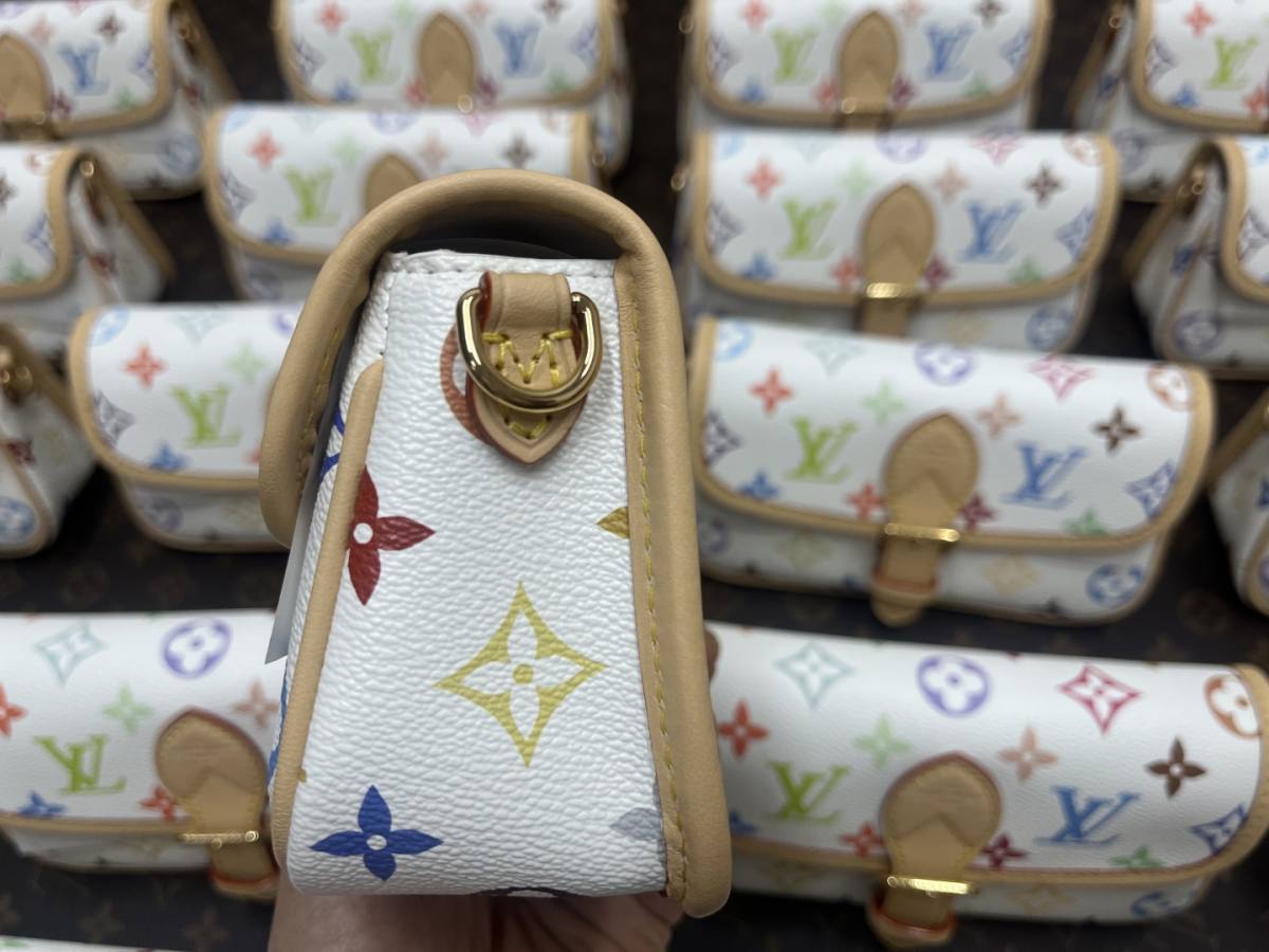 白三彩 Diana-Best Quality Fake Louis Vuitton Bag Online Store, Replica designer bag ru