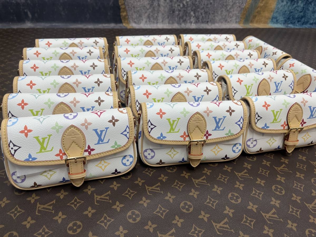 白三彩 Diana-Best Quality Fake Louis Vuitton Bag Online Store, Replica designer bag ru