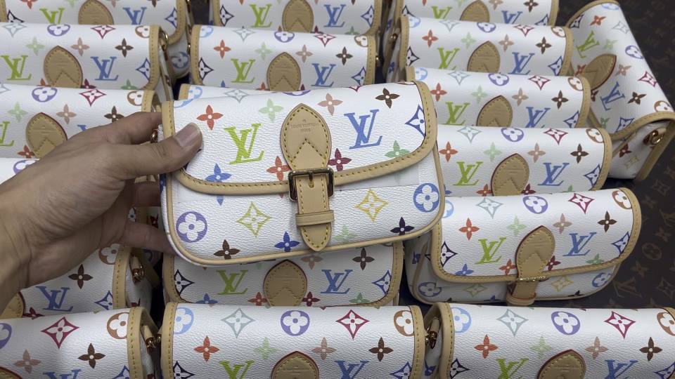 白三彩 Diana-Best Quality Fake Louis Vuitton Bag Online Store, Replica designer bag ru