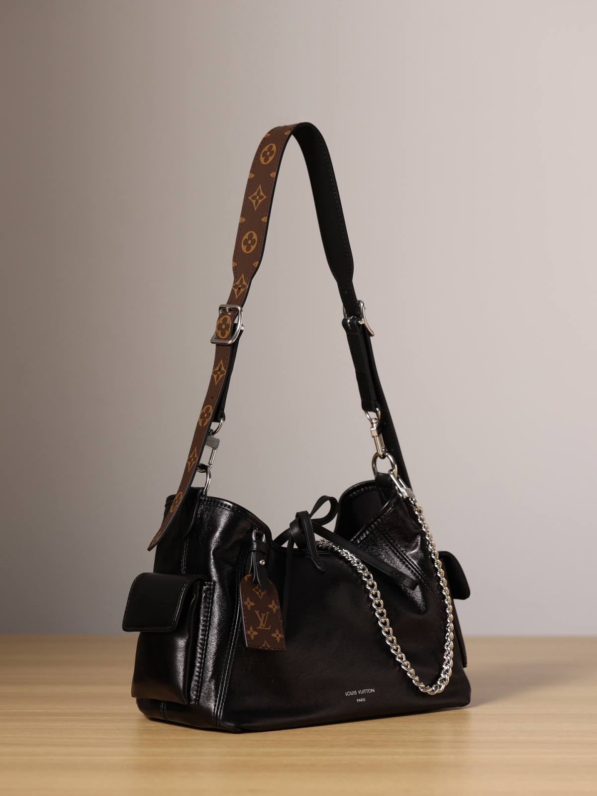Shebag Super replica Louis Vuitton Carryall Dark bag new comming(Oct 2025 updated)-최고의 품질 가짜 루이비통 가방 온라인 스토어, 복제 디자이너 가방 ru