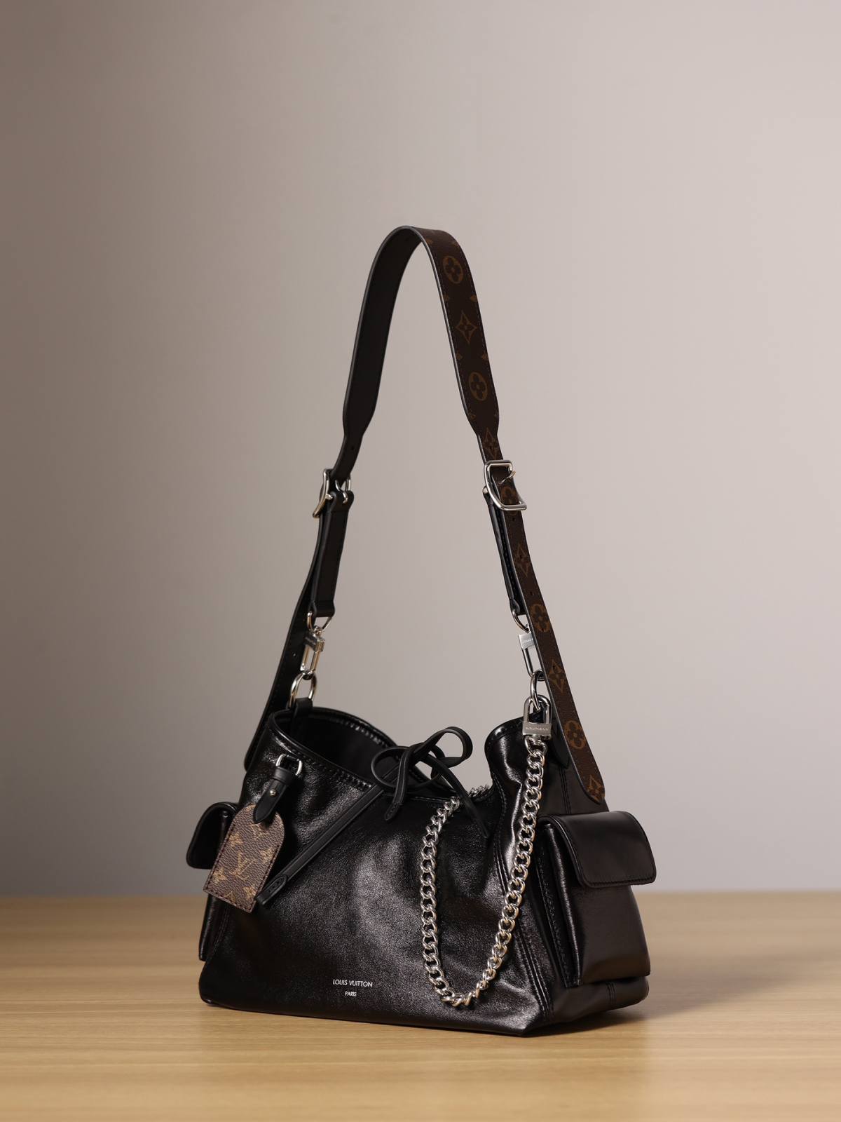 Shebag Super replica Louis Vuitton Carryall Dark bag new comming(Oct 2025 updated)-최고의 품질 가짜 루이비통 가방 온라인 스토어, 복제 디자이너 가방 ru