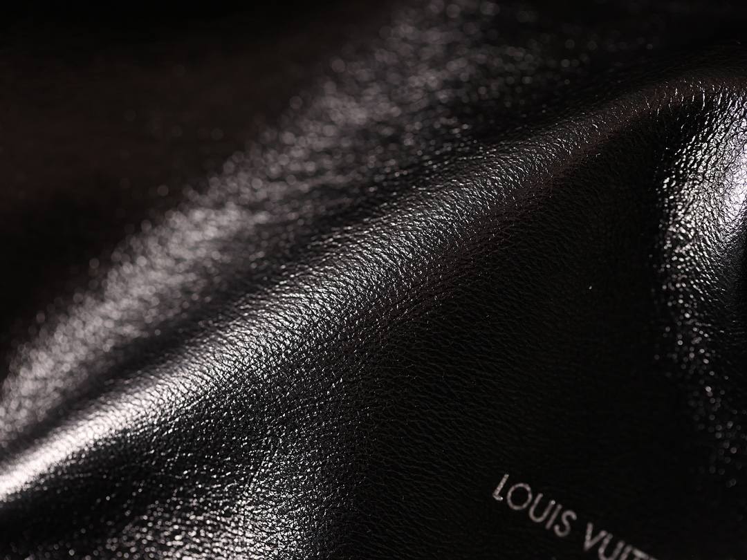 Shebag Super replica Louis Vuitton Carryall Dark bag new comming(Oct 2025 updated)-최고의 품질 가짜 루이비통 가방 온라인 스토어, 복제 디자이너 가방 ru