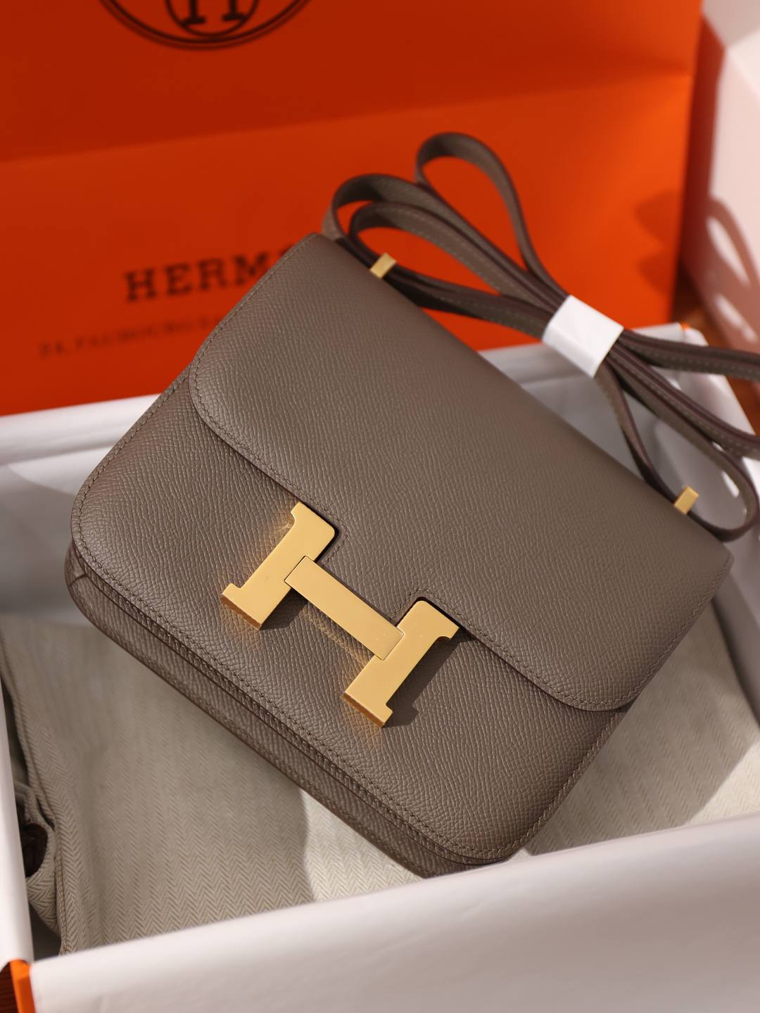 Shebag handmade Hermes Constance 19 bag review(Oct 2025 updated)-Best Quality Fake Louis Vuitton Bag Online Store, Replica designer bag ru Shebag handmade Hermes Constance 19 bag review(Oct 2025 updated)-Best Quality Fake Louis Vuitton Bag Online Store, Replica designer bag ru