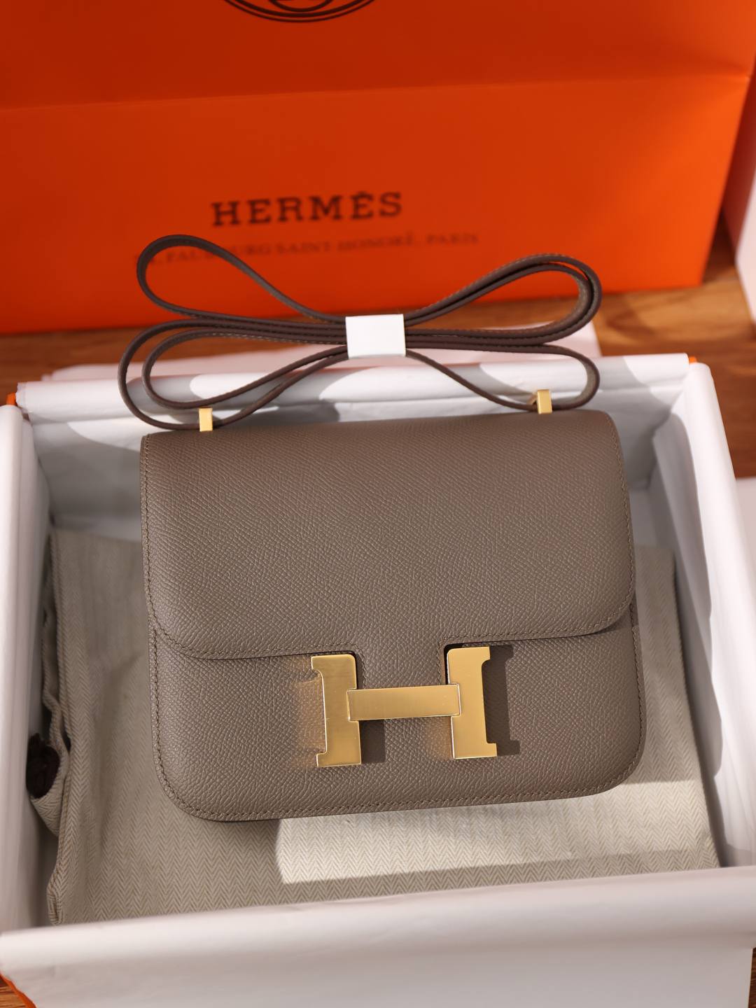 Shebag handmade Hermes Constance 19 bag review(Oct 2025 updated)-Best Quality Fake Louis Vuitton Bag Online Store, Replica designer bag ru Shebag handmade Hermes Constance 19 bag review(Oct 2025 updated)-Best Quality Fake Louis Vuitton Bag Online Store, Replica designer bag ru