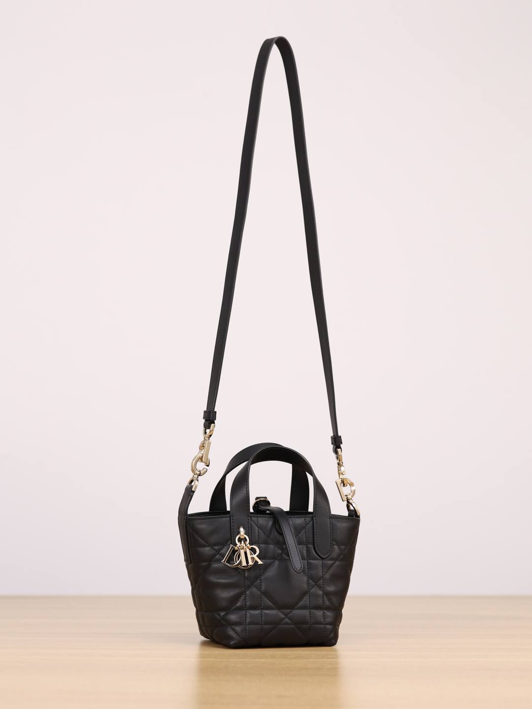 Shebag super replica Dior Toujours mini bag review(Oct 2025 updated)-Інтэрнэт-крама падробленай сумкі Louis Vuitton лепшай якасці, рэплікі дызайнерскай сумкі ru