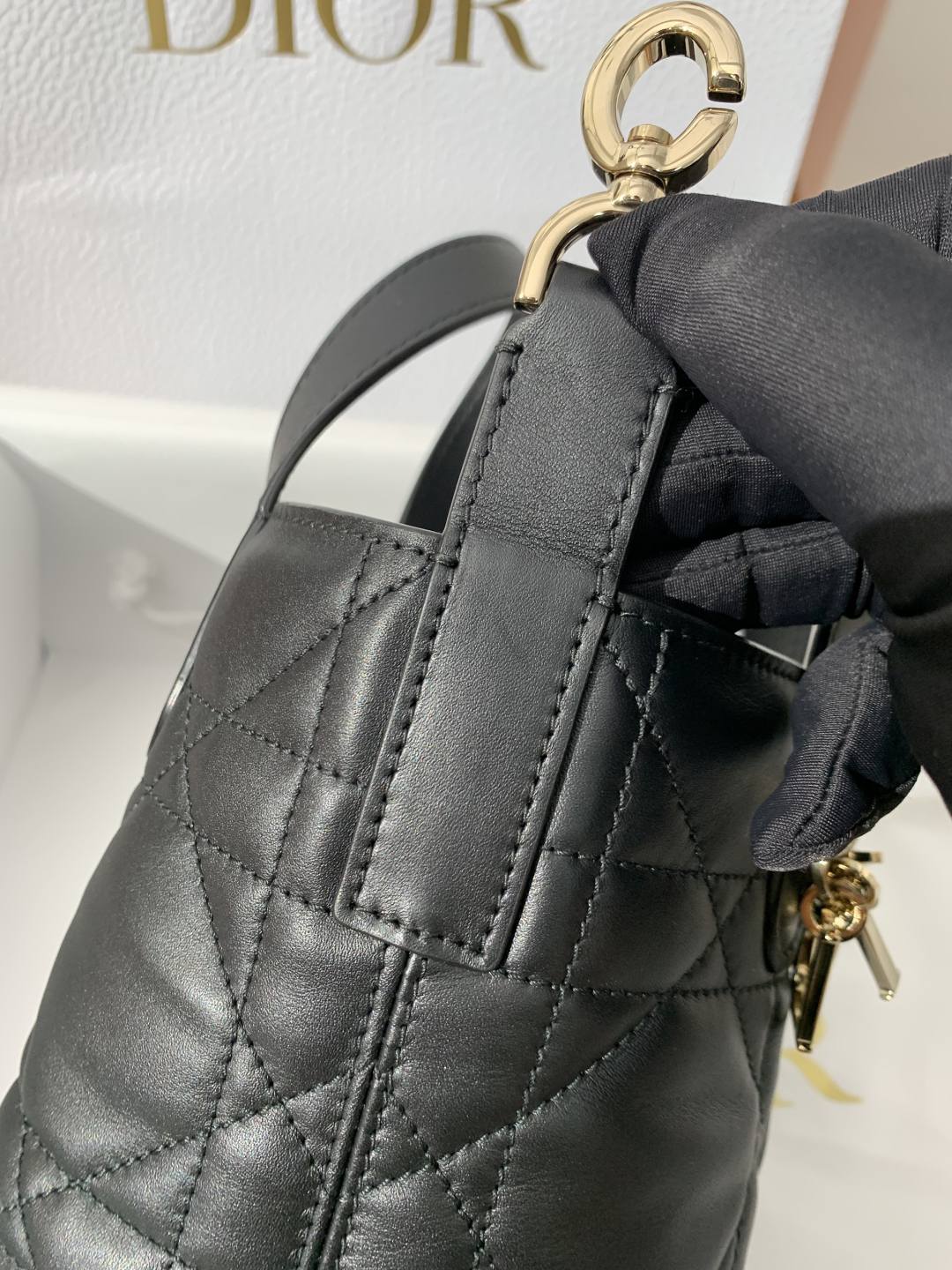 Shebag super replica Dior Toujours mini bag review(Oct 2025 updated)-Інтэрнэт-крама падробленай сумкі Louis Vuitton лепшай якасці, рэплікі дызайнерскай сумкі ru