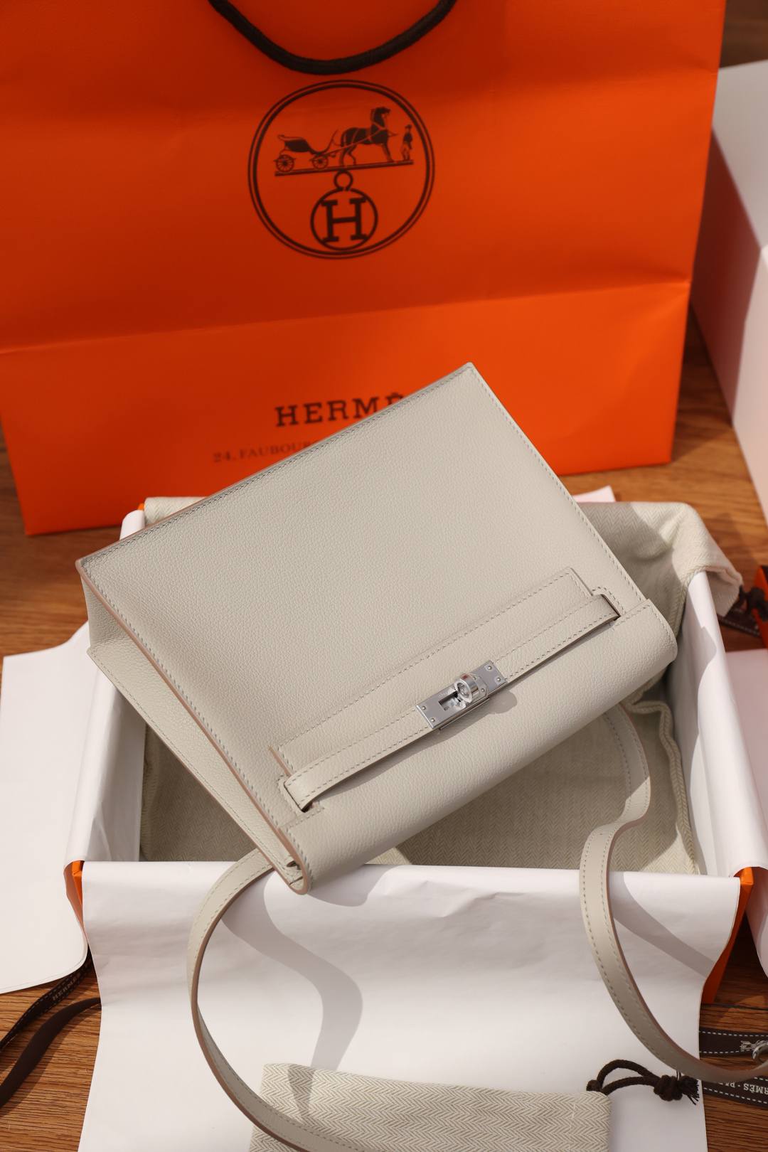 Hermes dance bags-ហាងអនឡាញកាបូប Louis Vuitton ក្លែងក្លាយដែលមានគុណភាពល្អបំផុត កាបូបអ្នករចនាម៉ូដចម្លង ru