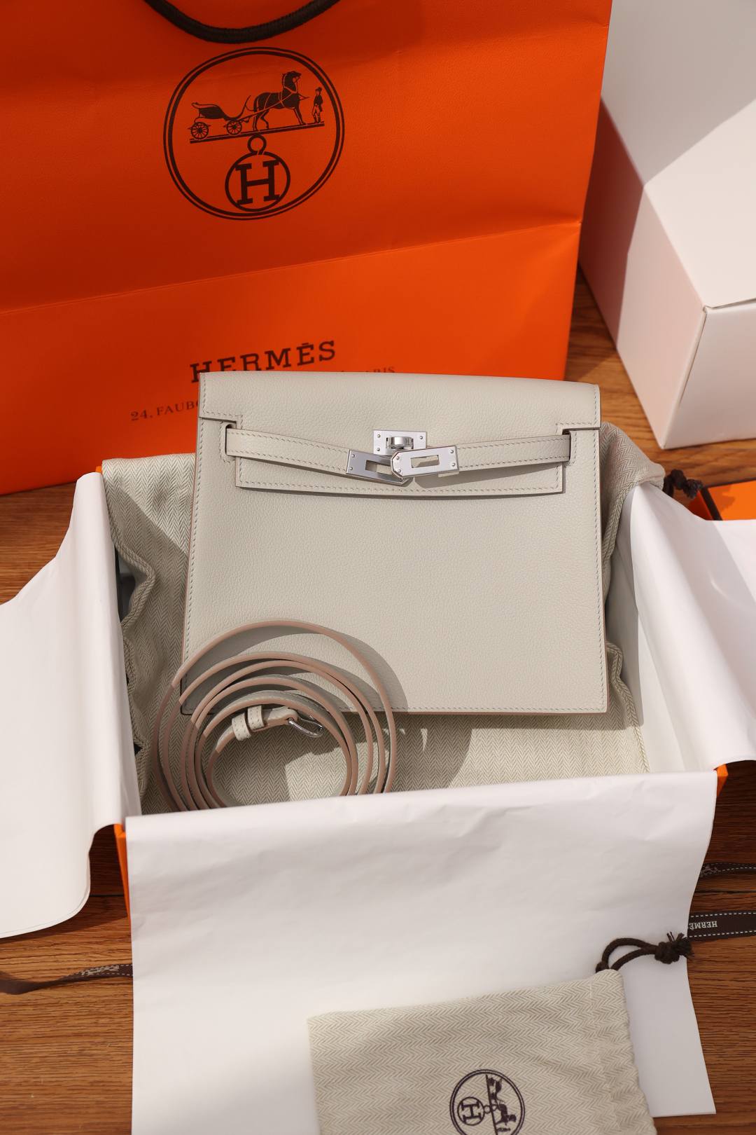 Hermes dance bags-ហាងអនឡាញកាបូប Louis Vuitton ក្លែងក្លាយដែលមានគុណភាពល្អបំផុត កាបូបអ្នករចនាម៉ូដចម្លង ru