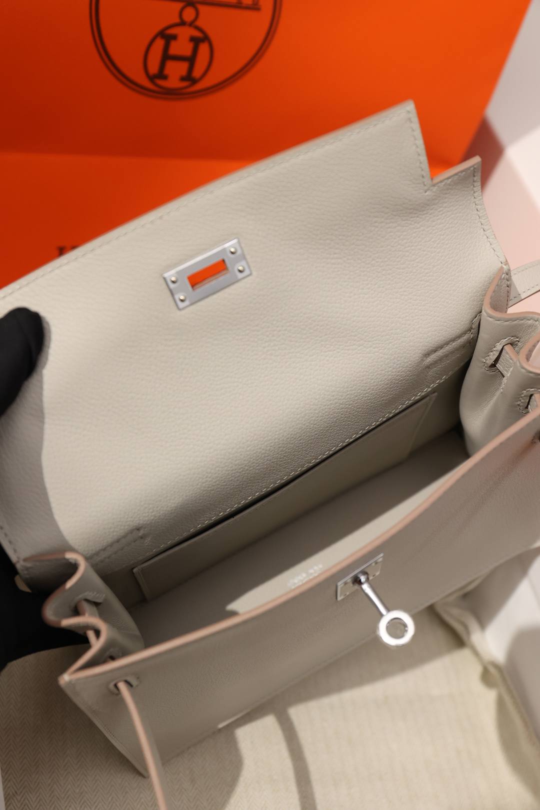 Hermes dance bags-ហាងអនឡាញកាបូប Louis Vuitton ក្លែងក្លាយដែលមានគុណភាពល្អបំផុត កាបូបអ្នករចនាម៉ូដចម្លង ru