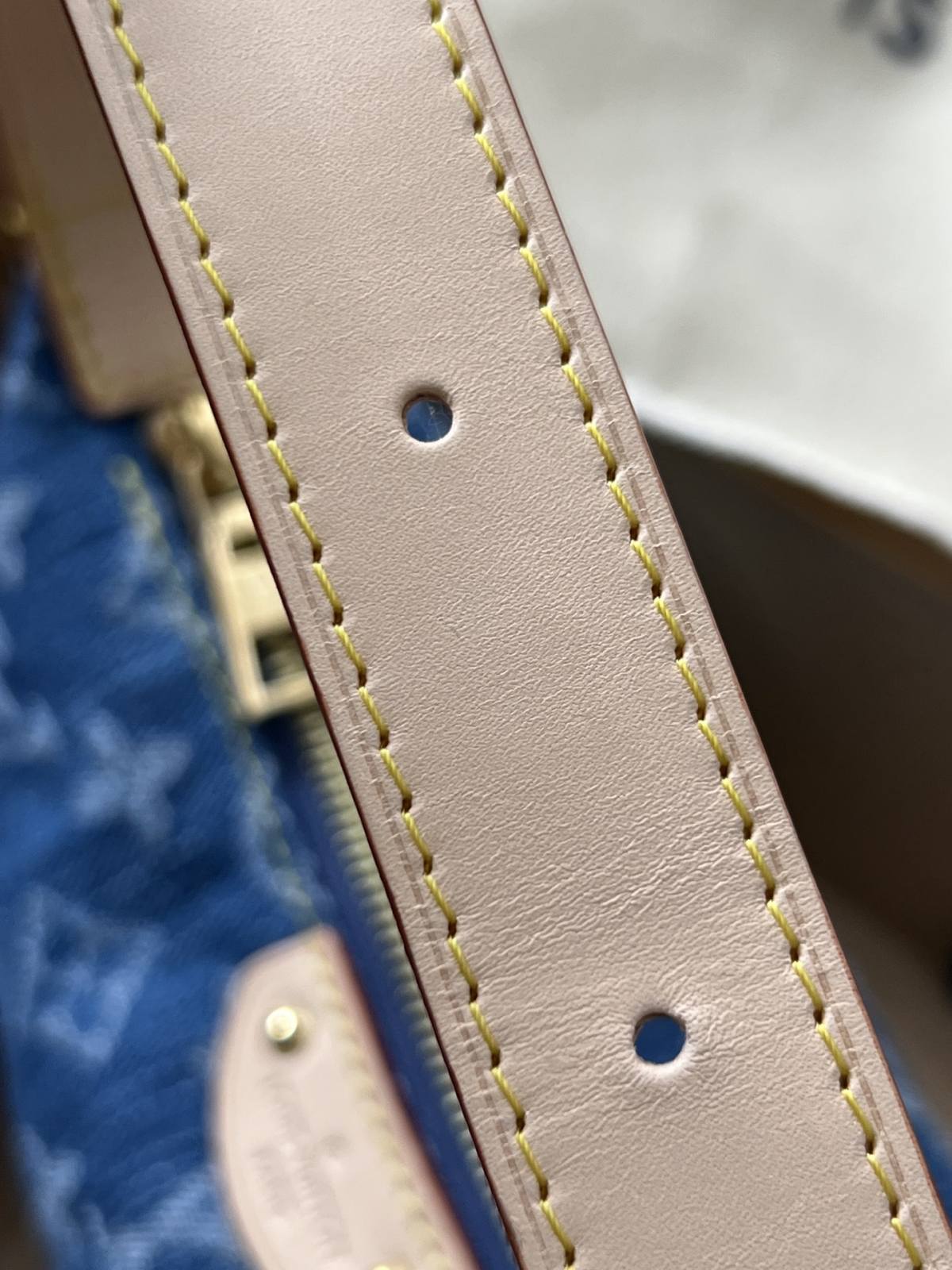 Hills pochette LV M82949-ਵਧੀਆ ਕੁਆਲਿਟੀ ਨਕਲੀ ਲੁਈਸ ਵਿਟਨ ਬੈਗ ਔਨਲਾਈਨ ਸਟੋਰ, ਰਿਪਲੀਕਾ ਡਿਜ਼ਾਈਨਰ ਬੈਗ ru