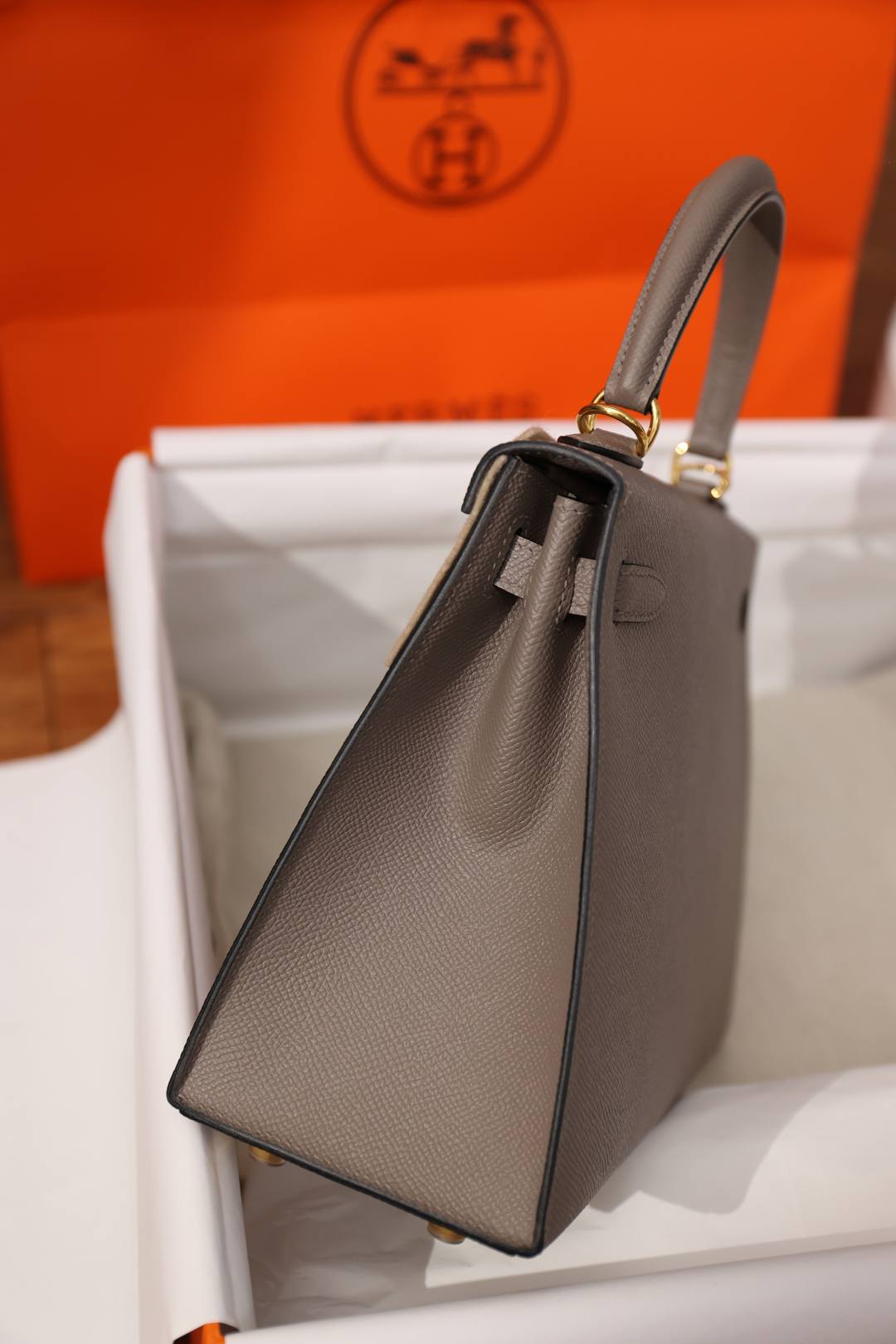 Shebag fully handmade Hermes Kelly 25 bag in grey Epsom(Nov 2025 updated)-Best Quality Fake Louis Vuitton Bag Online Store, Replica designer bag ru Shebag fully handmade Hermes Kelly 25 bag in grey Epsom(Nov 2025 updated)-Best Quality Fake Louis Vuitton Bag Online Store, Replica designer bag ru
