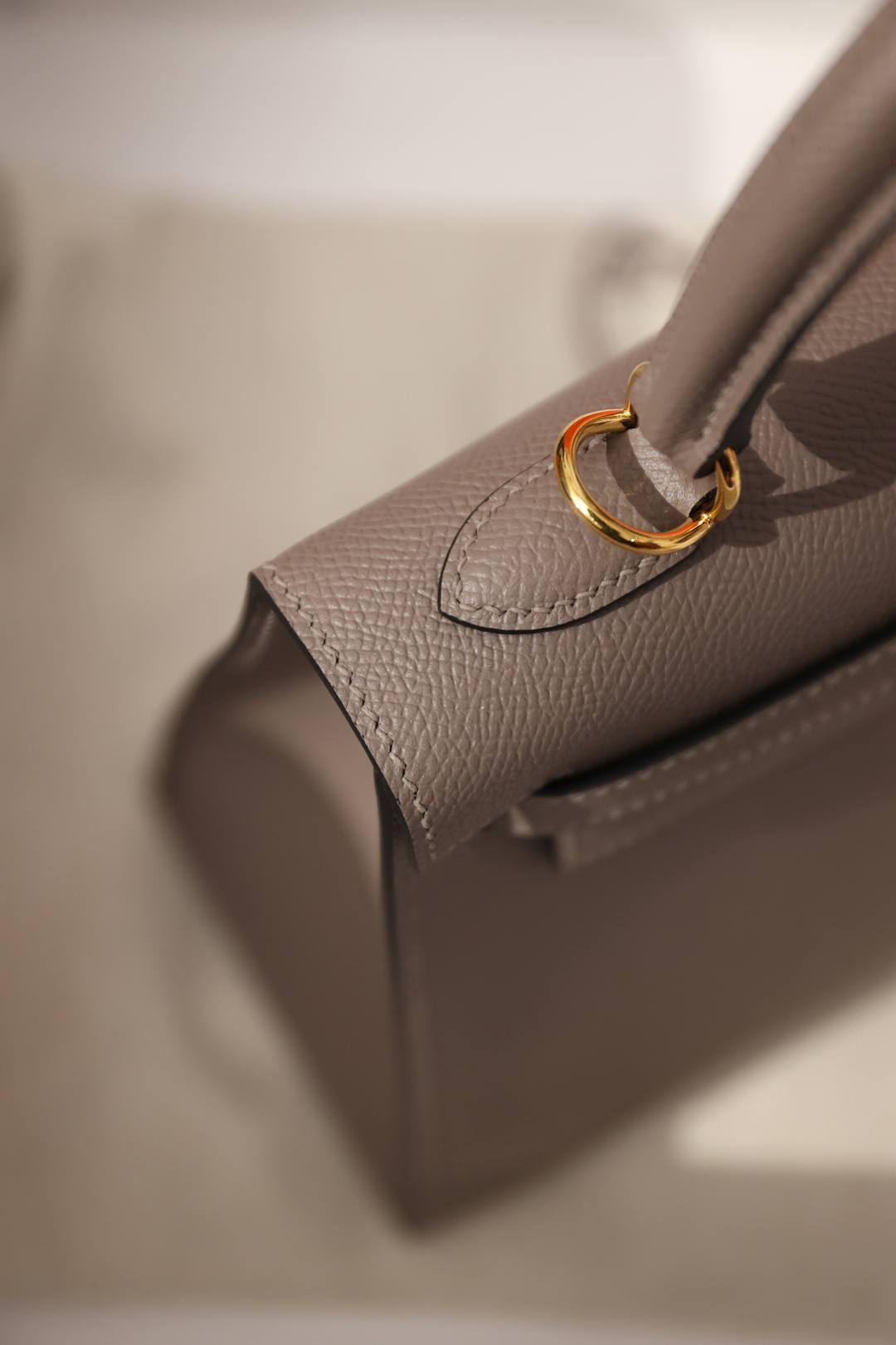 Shebag fully handmade Hermes Kelly 25 bag in grey Epsom(Nov 2025 updated)-Best Quality Fake Louis Vuitton Bag Online Store, Replica designer bag ru Shebag fully handmade Hermes Kelly 25 bag in grey Epsom(Nov 2025 updated)-Best Quality Fake Louis Vuitton Bag Online Store, Replica designer bag ru