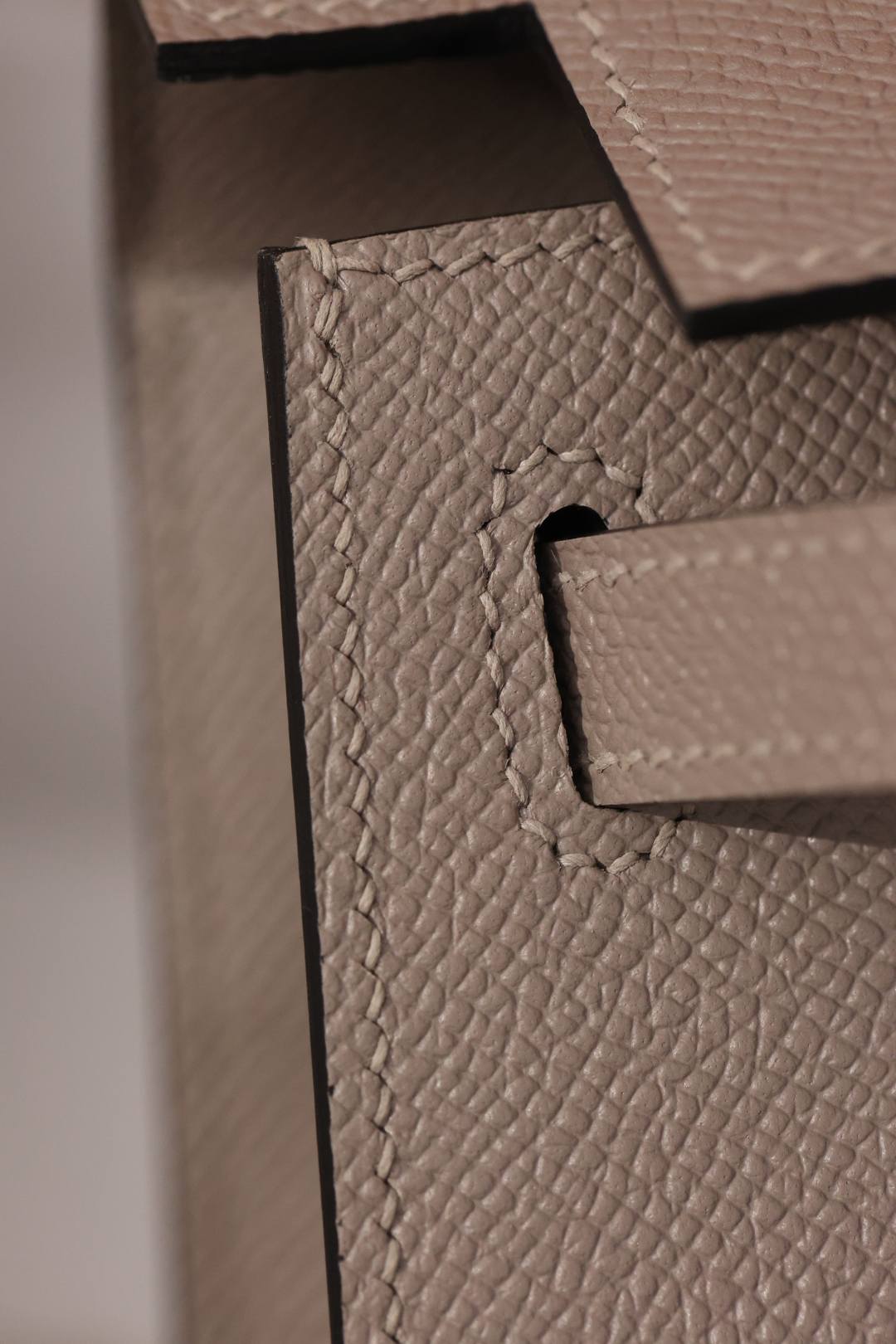 Shebag fully handmade Hermes Kelly 25 bag in grey Epsom(Nov 2025 updated)-Best Quality Fake Louis Vuitton Bag Online Store, Replica designer bag ru Shebag fully handmade Hermes Kelly 25 bag in grey Epsom(Nov 2025 updated)-Best Quality Fake Louis Vuitton Bag Online Store, Replica designer bag ru