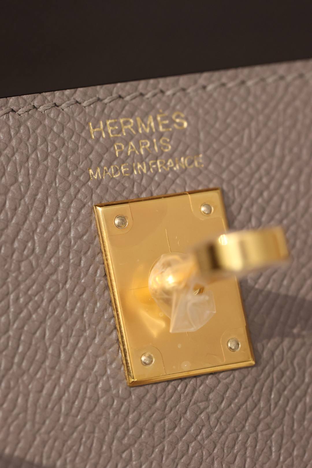 Shebag fully handmade Hermes Kelly 25 bag in grey Epsom(Nov 2025 updated)-Best Quality Fake Louis Vuitton Bag Online Store, Replica designer bag ru Shebag fully handmade Hermes Kelly 25 bag in grey Epsom(Nov 2025 updated)-Best Quality Fake Louis Vuitton Bag Online Store, Replica designer bag ru