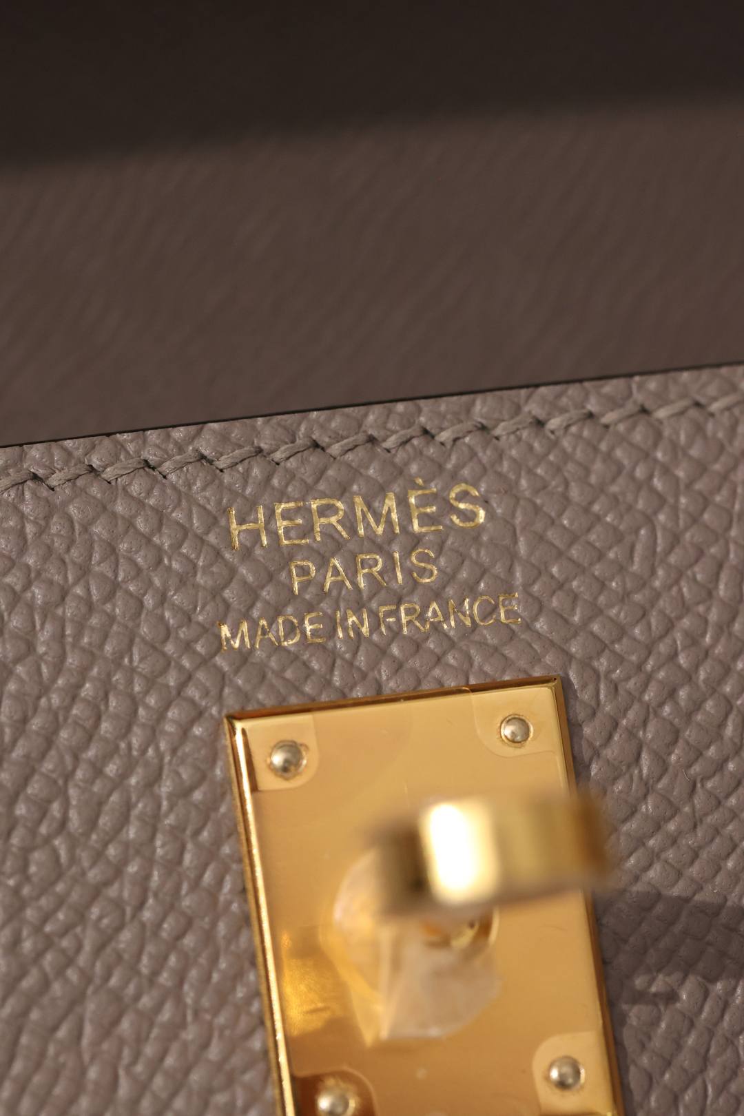Shebag fully handmade Hermes Kelly 25 bag in grey Epsom(Nov 2025 updated)-Best Quality Fake Louis Vuitton Bag Online Store, Replica designer bag ru Shebag fully handmade Hermes Kelly 25 bag in grey Epsom(Nov 2025 updated)-Best Quality Fake Louis Vuitton Bag Online Store, Replica designer bag ru