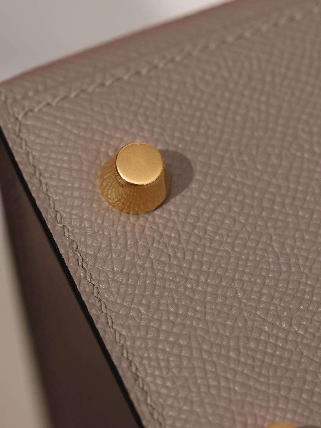 Shebag fully handmade Hermes Kelly 25 bag in grey Epsom(Nov 2025 updated)-Best Quality Fake Louis Vuitton Bag Online Store, Replica designer bag ru Shebag fully handmade Hermes Kelly 25 bag in grey Epsom(Nov 2025 updated)-Best Quality Fake Louis Vuitton Bag Online Store, Replica designer bag ru