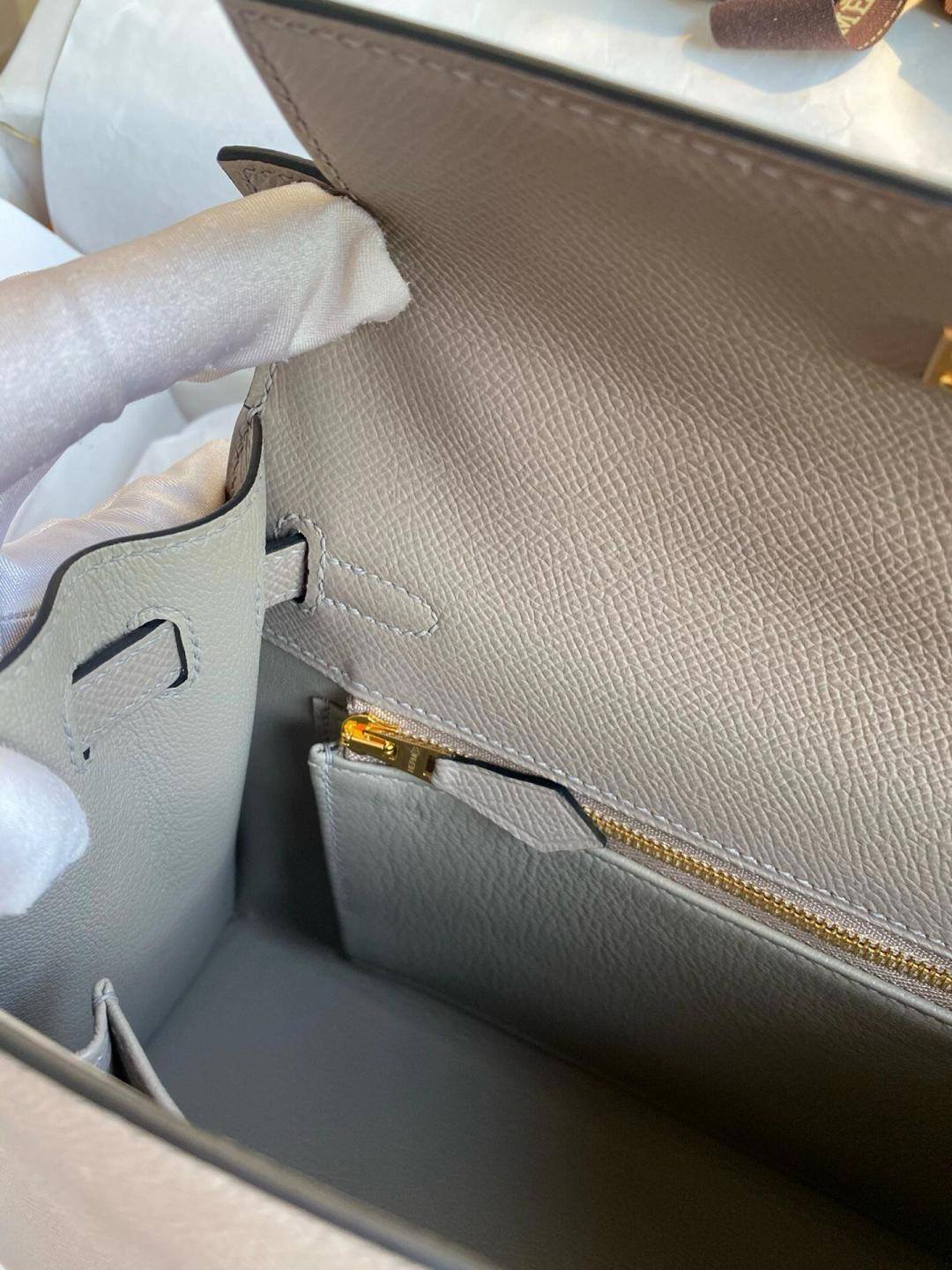 Shebag fully handmade Hermes Kelly 25 bag in grey Epsom(Nov 2025 updated)-Best Quality Fake Louis Vuitton Bag Online Store, Replica designer bag ru Shebag fully handmade Hermes Kelly 25 bag in grey Epsom(Nov 2025 updated)-Best Quality Fake Louis Vuitton Bag Online Store, Replica designer bag ru