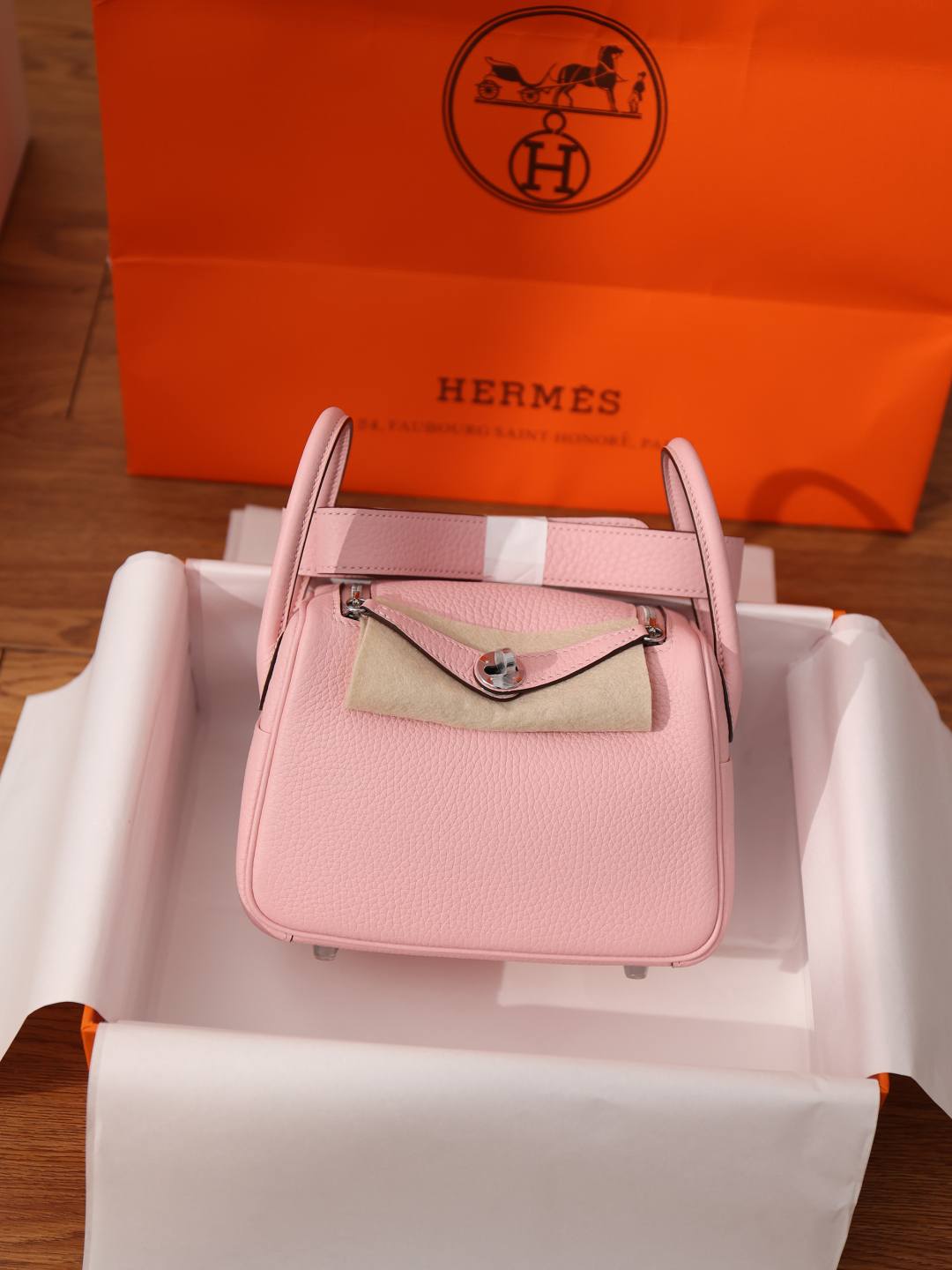 Shebag fully handmade Hermes Mini Lindy 19 bag pink togo review-ਵਧੀਆ ਕੁਆਲਿਟੀ ਨਕਲੀ ਲੁਈਸ ਵਿਟਨ ਬੈਗ ਔਨਲਾਈਨ ਸਟੋਰ, ਰਿਪਲੀਕਾ ਡਿਜ਼ਾਈਨਰ ਬੈਗ ru