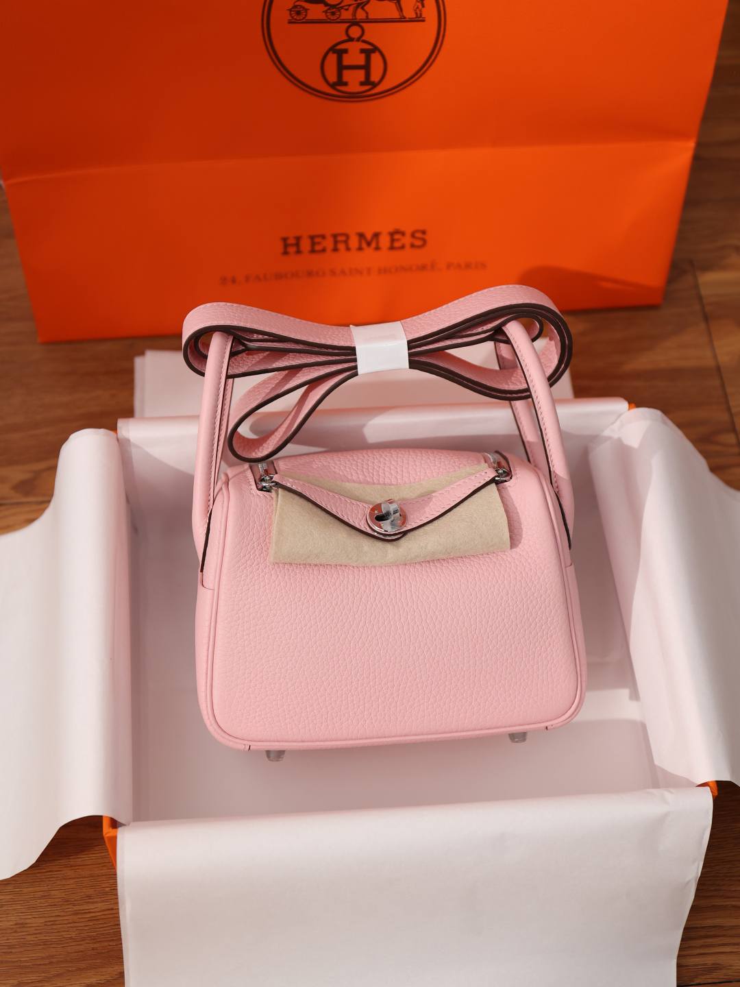 Shebag fully handmade Hermes Mini Lindy 19 bag pink togo review-ਵਧੀਆ ਕੁਆਲਿਟੀ ਨਕਲੀ ਲੁਈਸ ਵਿਟਨ ਬੈਗ ਔਨਲਾਈਨ ਸਟੋਰ, ਰਿਪਲੀਕਾ ਡਿਜ਼ਾਈਨਰ ਬੈਗ ru