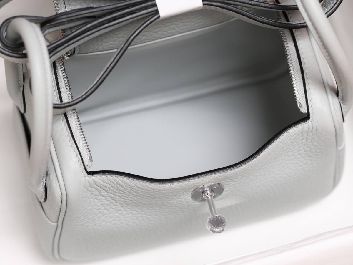 Shebag fully handmade Mini Lindy 19cm in light blue togo bag review(Dec 2025 updated)-Beste Kwaliteit Vals Louis Vuitton Sak Aanlyn Winkel, Replika ontwerper sak ru