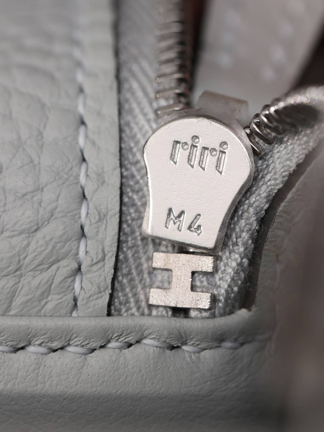 Shebag fully handmade Mini Lindy 19cm in light blue togo bag review(Dec 2025 updated)-Beste Kwaliteit Vals Louis Vuitton Sak Aanlyn Winkel, Replika ontwerper sak ru