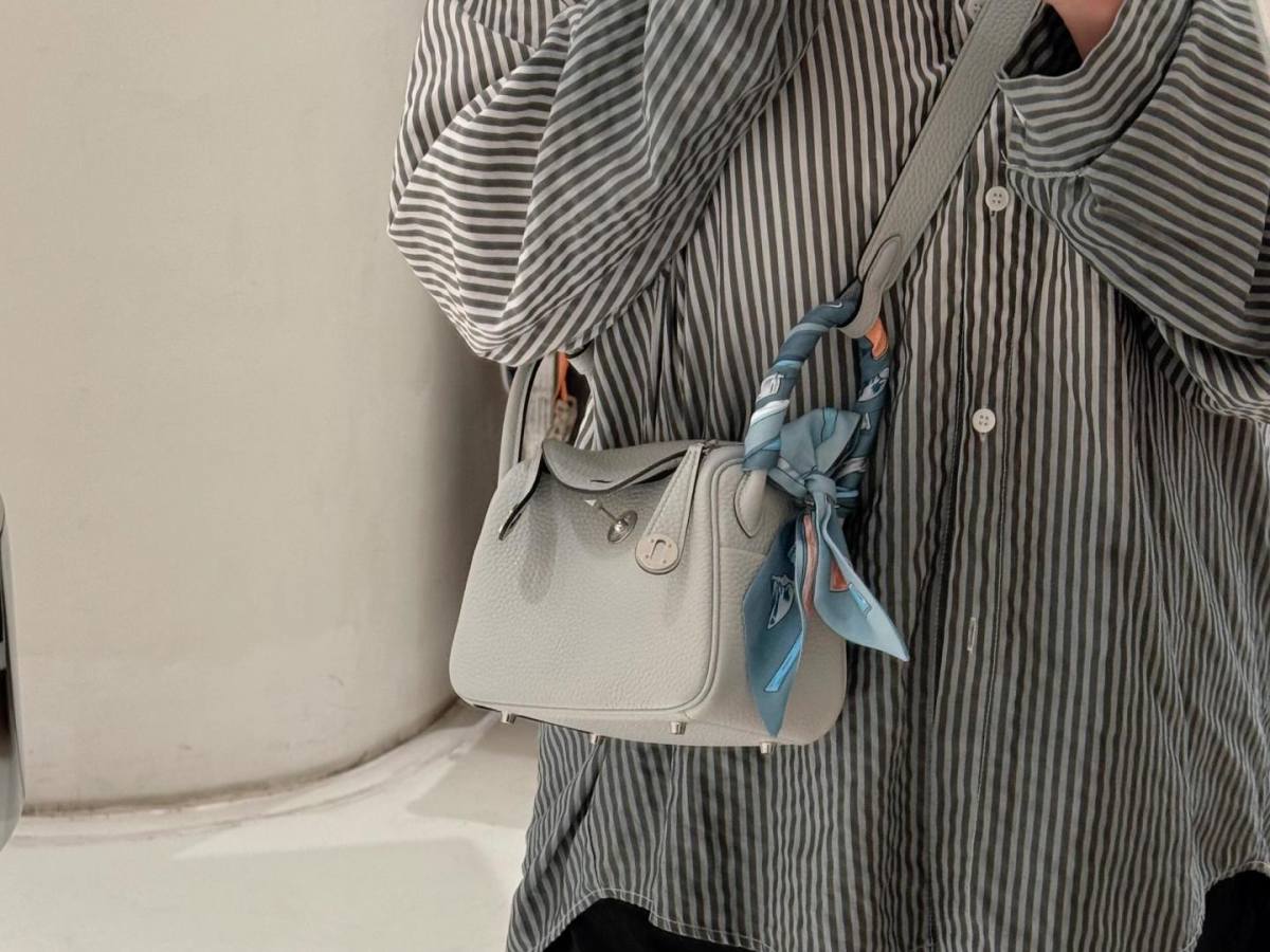 Shebag fully handmade Mini Lindy 19cm in light blue togo bag review(Dec 2025 updated)-Beste Kwaliteit Vals Louis Vuitton Sak Aanlyn Winkel, Replika ontwerper sak ru