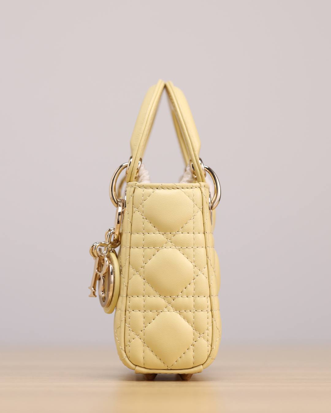 Shebag Super replica Lady Dior mini Yellow lambskin bag review(Dec 2025 updated))-Best Quality Fake Louis Vuitton сумка онлайн дүкөнү, Replica дизайнер сумка ru