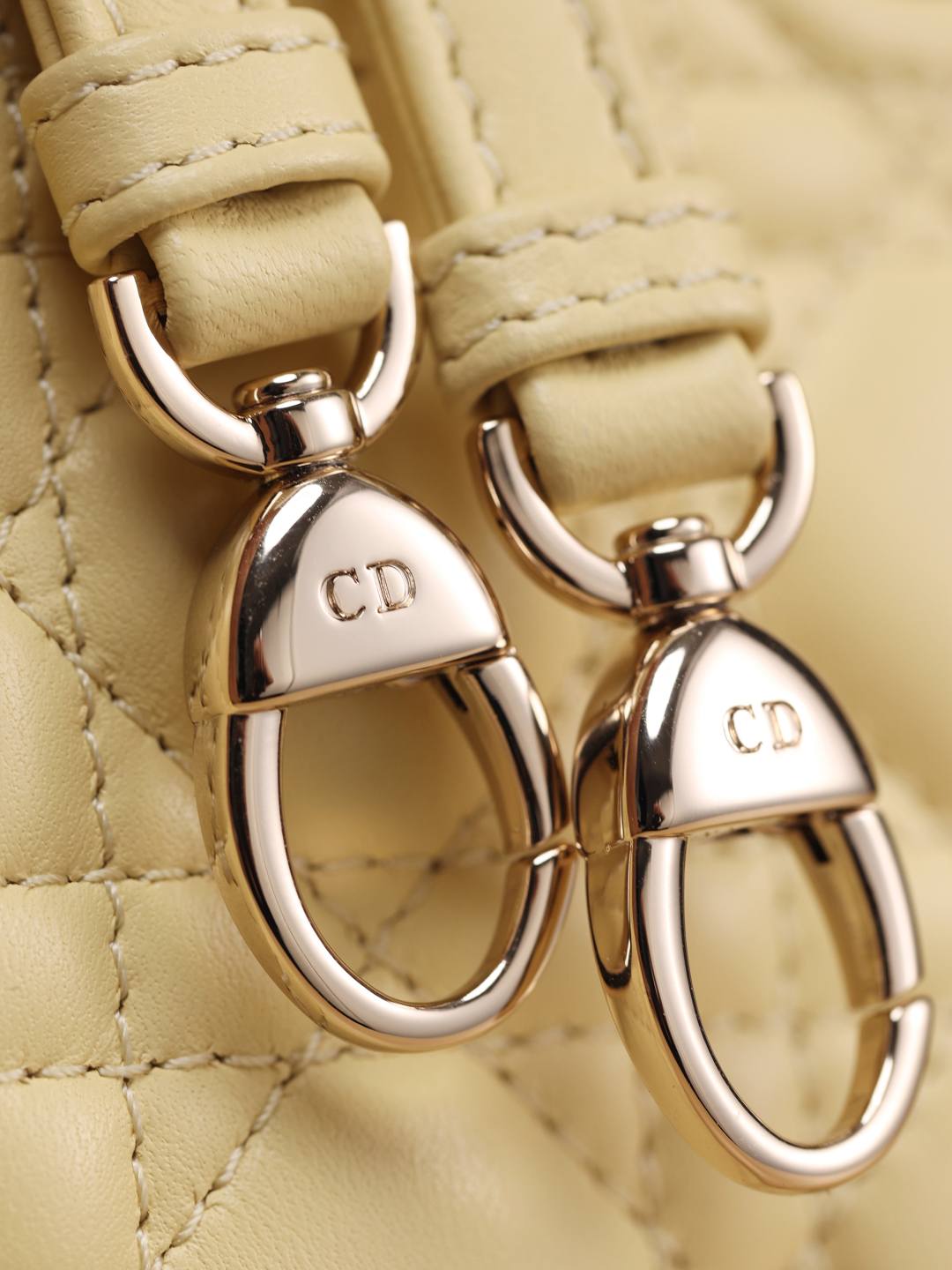 Shebag Super replica Lady Dior mini Yellow lambskin bag review(Dec 2025 updated))-Best Quality Fake Louis Vuitton сумка онлайн дүкөнү, Replica дизайнер сумка ru