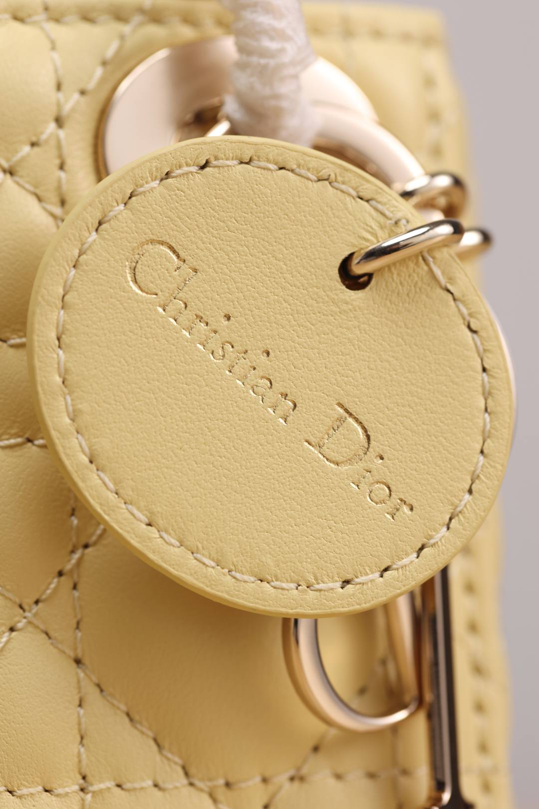 Shebag Super replica Lady Dior mini Yellow lambskin bag review(Dec 2025 updated))-Best Quality Fake Louis Vuitton сумка онлайн дүкөнү, Replica дизайнер сумка ru