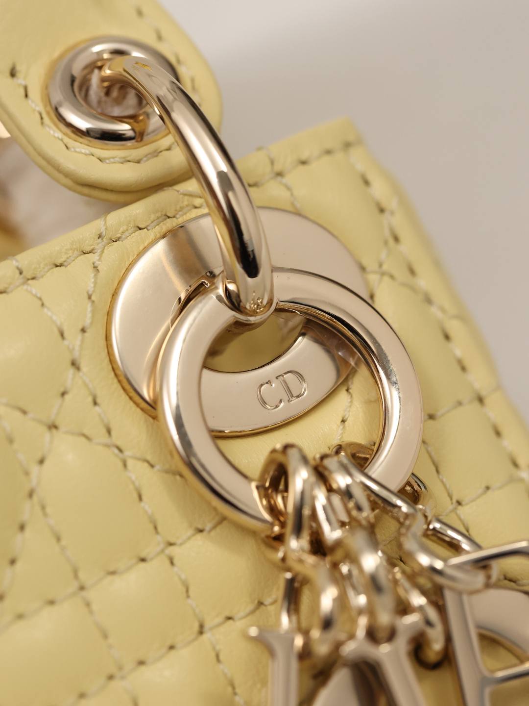 Shebag Super replica Lady Dior mini Yellow lambskin bag review(Dec 2025 updated))-Best Quality Fake Louis Vuitton сумка онлайн дүкөнү, Replica дизайнер сумка ru