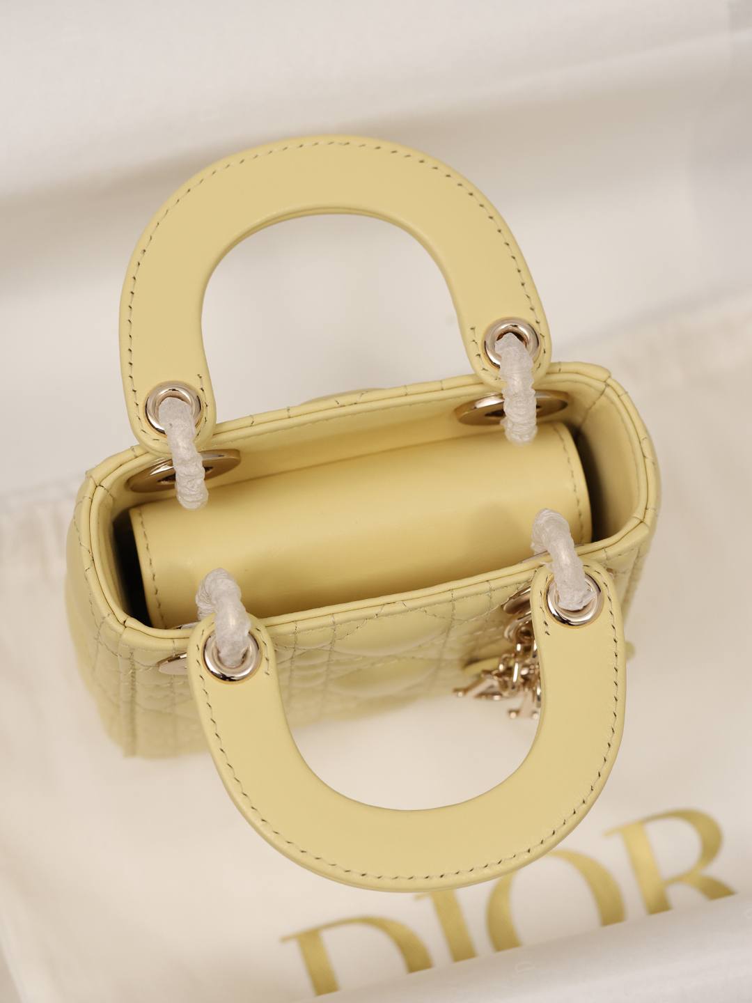 Shebag Super replica Lady Dior mini Yellow lambskin bag review(Dec 2025 updated))-Best Quality Fake Louis Vuitton сумка онлайн дүкөнү, Replica дизайнер сумка ru