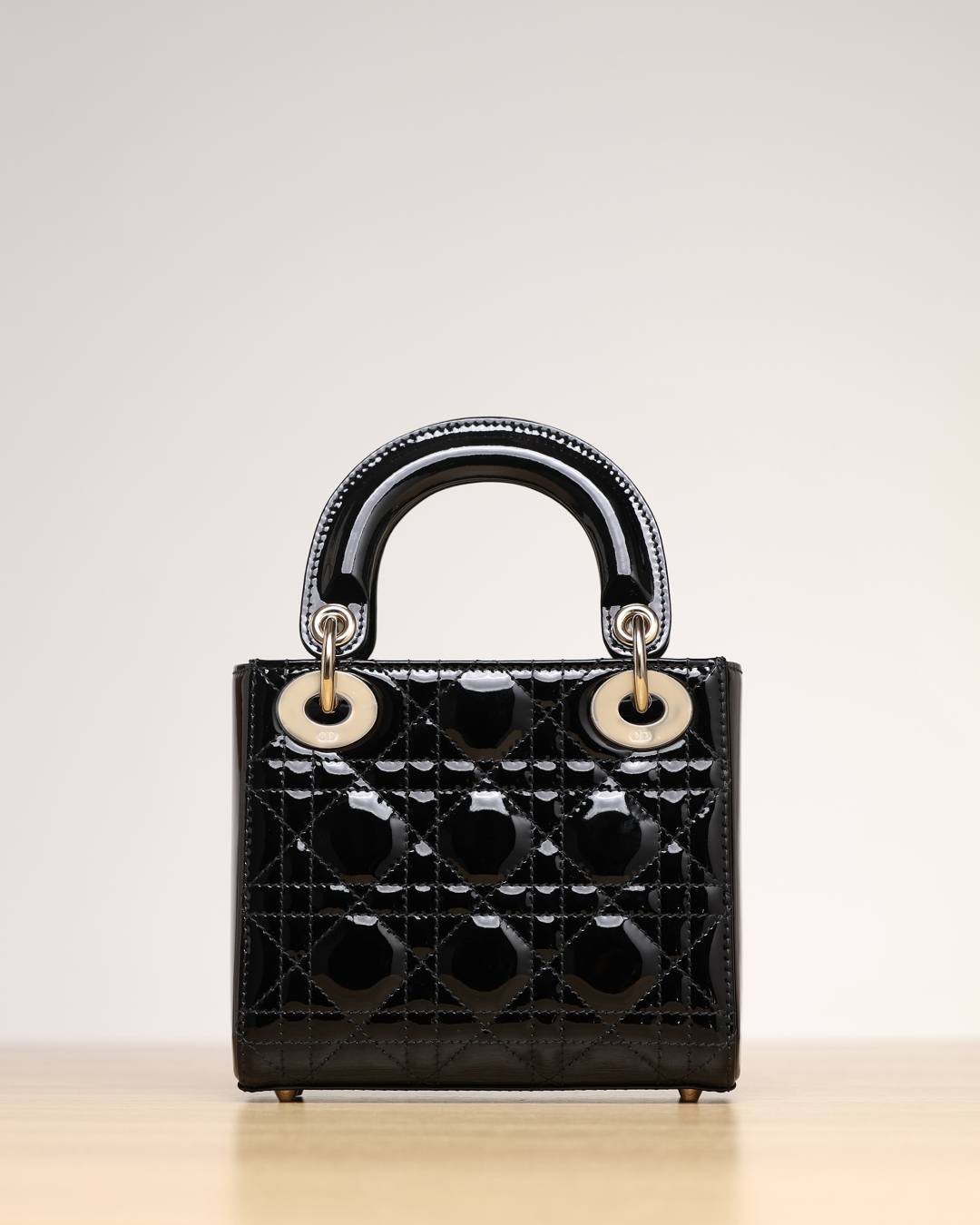 Shebag super replica Lady Dior in Patent black bag review(Dec 2025 updated)-Best Quality Fake Louis Vuitton Bag Online Store, Replica designer bag ru Shebag super replica Lady Dior in Patent black bag review(Dec 2025 updated)-Best Quality Fake Louis Vuitton Bag Online Store, Replica designer bag ru