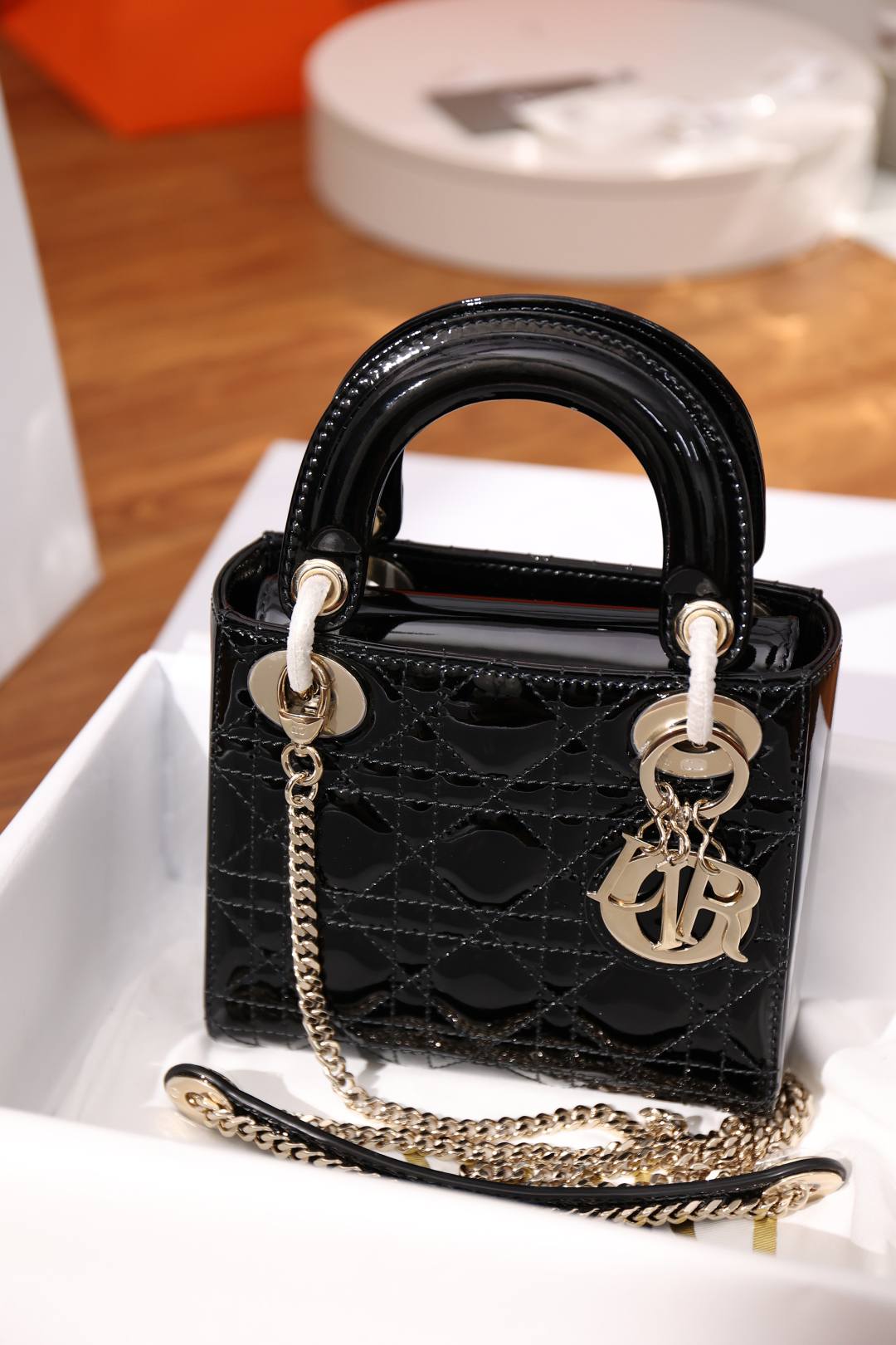 Shebag super replica Lady Dior in Patent black bag review(Dec 2025 updated)-Best Quality Fake Louis Vuitton Bag Online Store, Replica designer bag ru Shebag super replica Lady Dior in Patent black bag review(Dec 2025 updated)-Best Quality Fake Louis Vuitton Bag Online Store, Replica designer bag ru