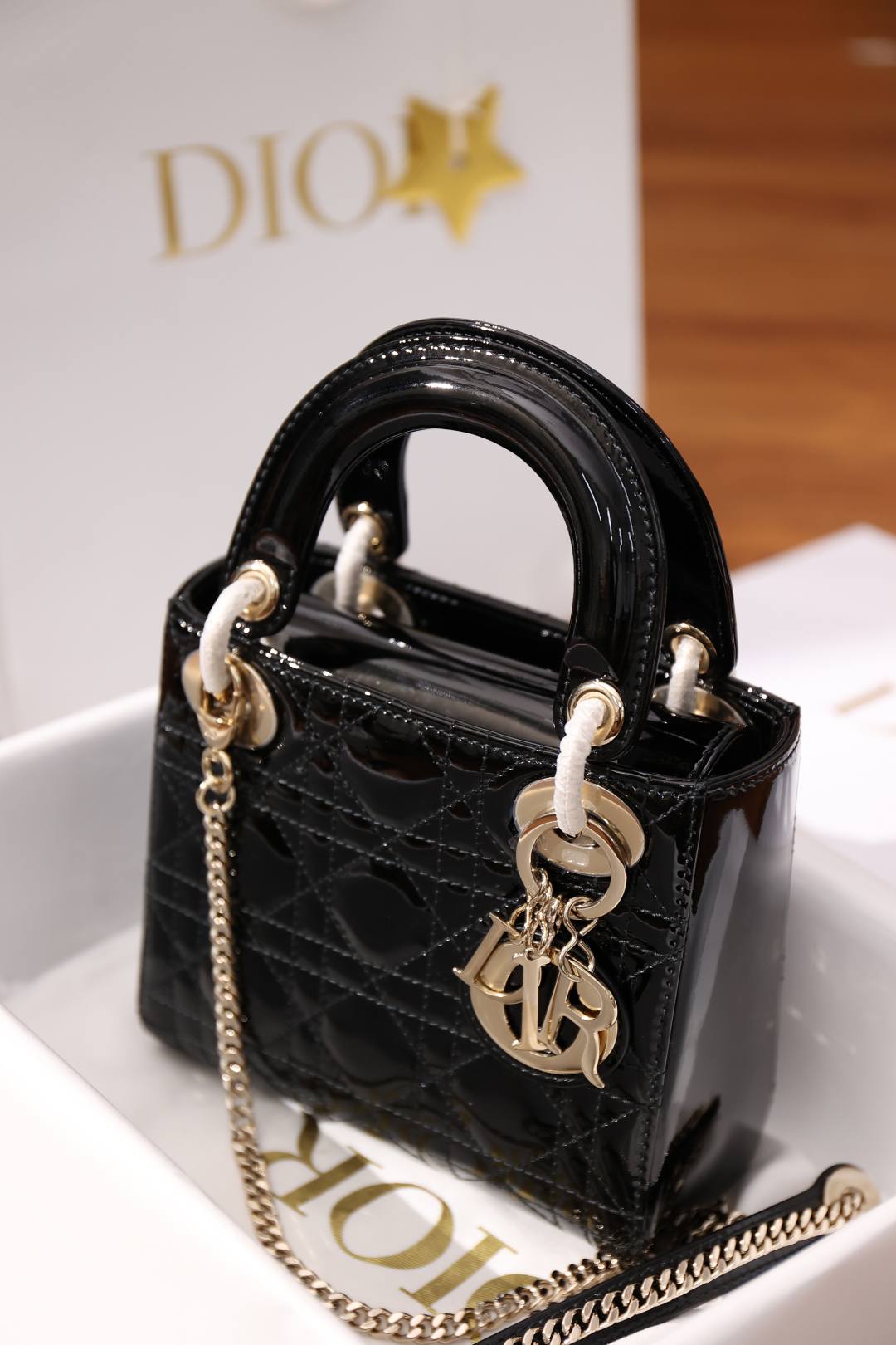 Shebag super replica Lady Dior in Patent black bag review(Dec 2025 updated)-Best Quality Fake Louis Vuitton Bag Online Store, Replica designer bag ru Shebag super replica Lady Dior in Patent black bag review(Dec 2025 updated)-Best Quality Fake Louis Vuitton Bag Online Store, Replica designer bag ru
