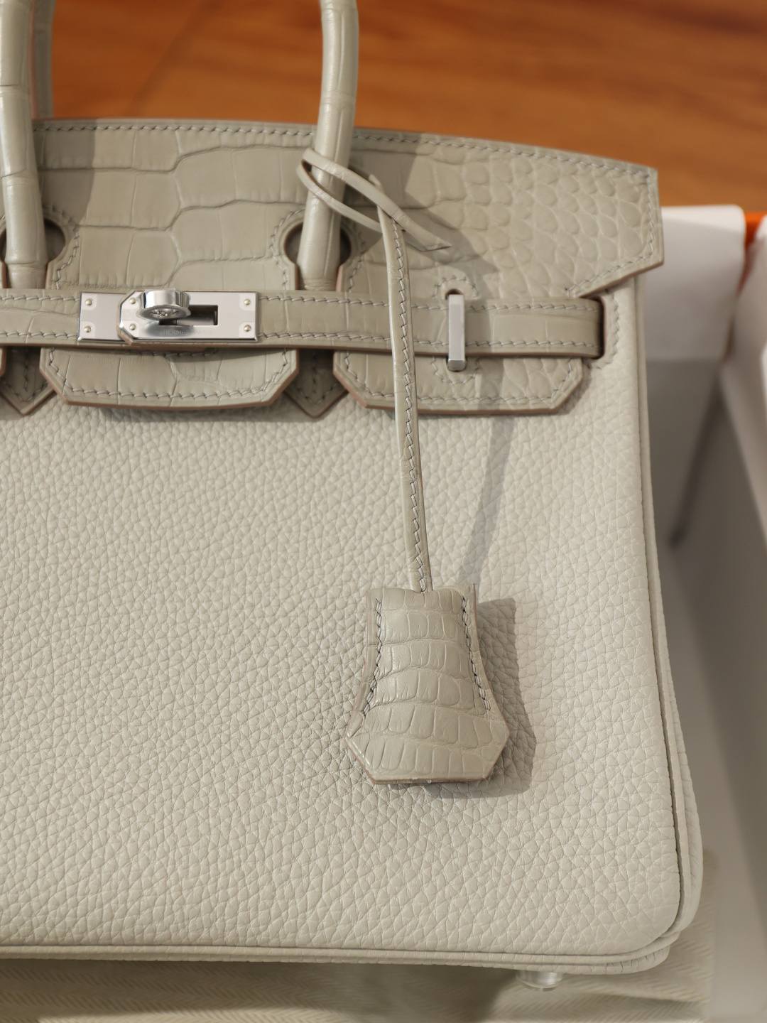 Shebag fully handmade Hermes Birkin 25 bag with crocodile leather(Dec 2025 updated)-Molemo ka ho Fetisisa Lebenkele la Lebenkele la Marang-rang la Fake Louis Vuitton, Replica designer bag ru