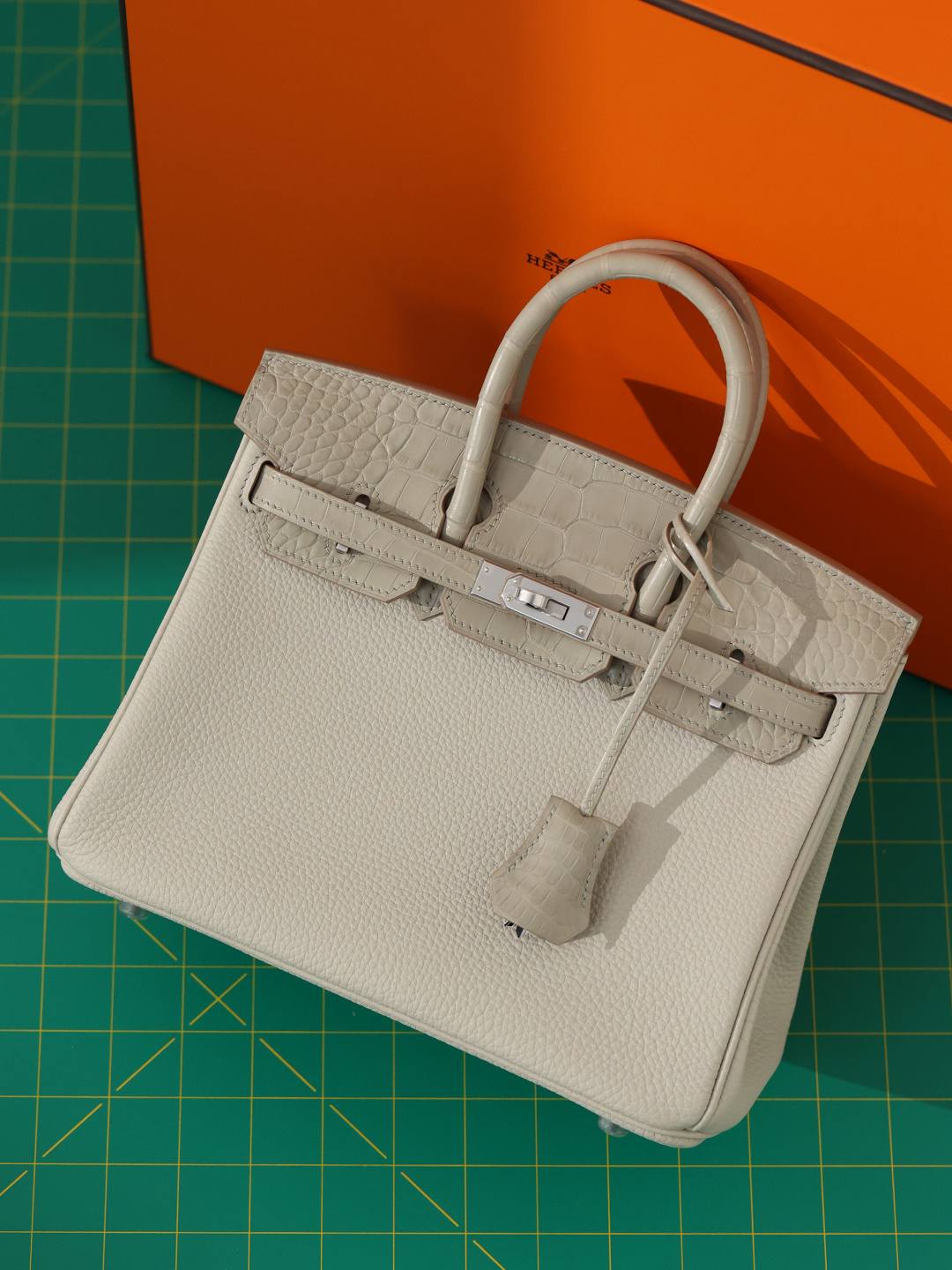 Shebag fully handmade Hermes Birkin 25 bag with crocodile leather(Dec 2025 updated)-Molemo ka ho Fetisisa Lebenkele la Lebenkele la Marang-rang la Fake Louis Vuitton, Replica designer bag ru